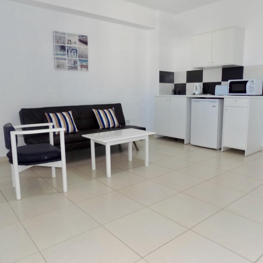Margarita Napa Apartments Ayia Napa Exteriör bild